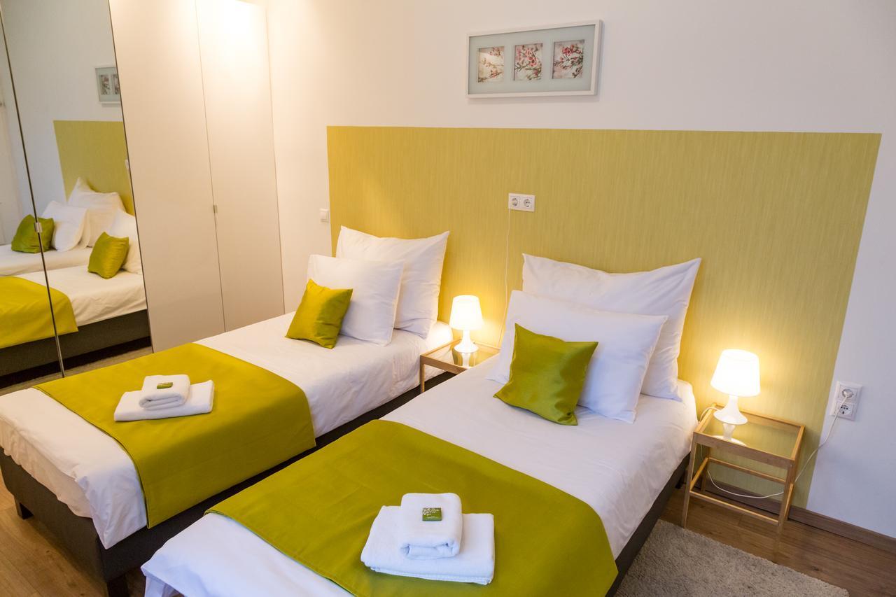 Balaton Delux Apartment Budapest Ngoại thất bức ảnh